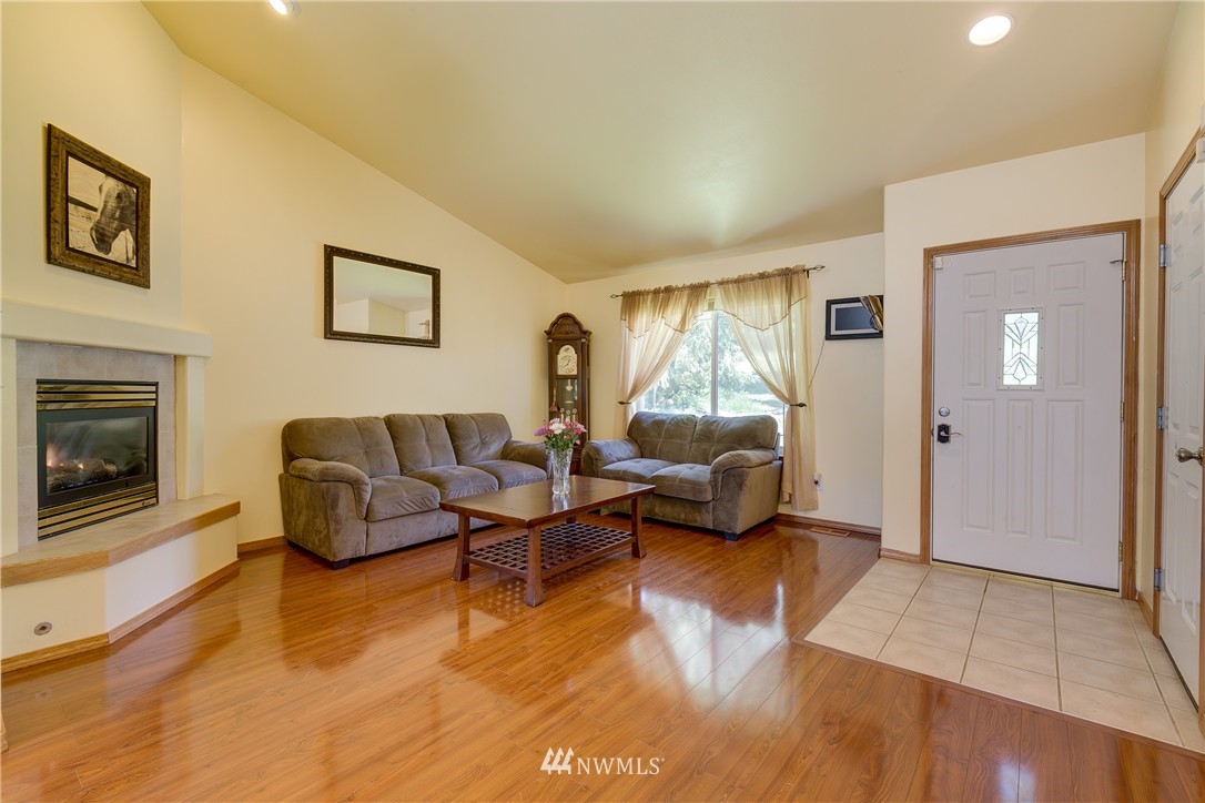 5310 Pilchuck Tree Farm Road Snohomish, WA 98290 - Photo 7 of 25 Gallery Image 7