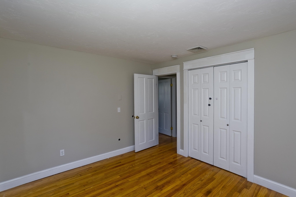 37 Cooper Road Northbridge, MA 01534 - Photo 25 of 38 Gallery Image 25