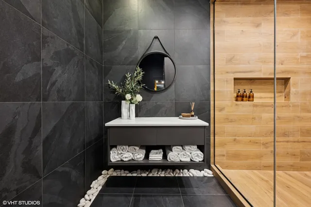 $1,450,000 | 154 West Hubbard Street, Unit 603, Chicago, IL 60654