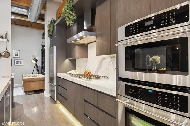 $1,450,000 | 154 West Hubbard Street, Unit 603, Chicago, IL 60654