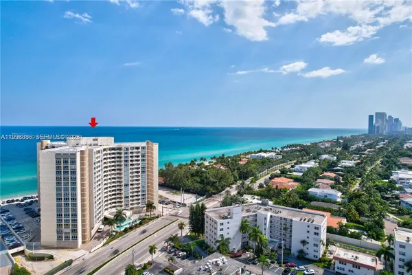 $1,900 | 3180 South Ocean Drive, Unit 621, Hallandale Beach, FL 33009