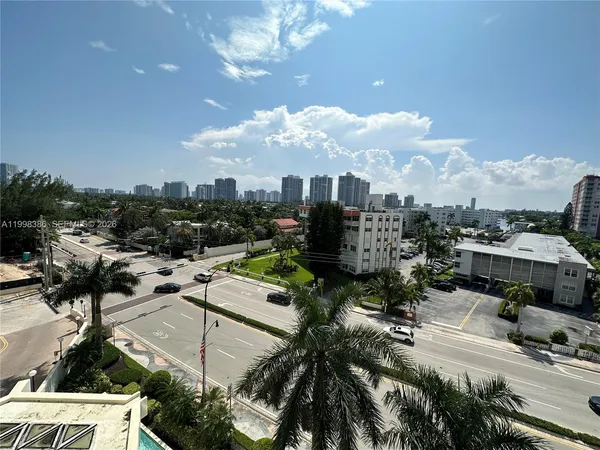 $1,900 | 3180 South Ocean Drive, Unit 621, Hallandale Beach, FL 33009