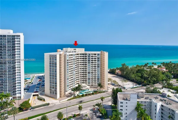 $1,900 | 3180 South Ocean Drive, Unit 621, Hallandale Beach, FL 33009