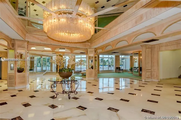 $1,900 | 3180 South Ocean Drive, Unit 621, Hallandale Beach, FL 33009