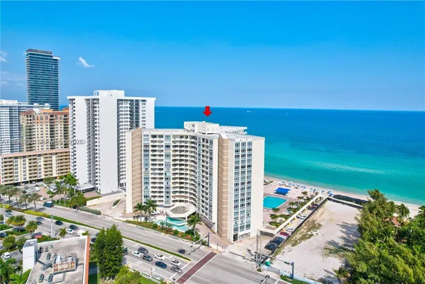 $1,900 | 3180 South Ocean Drive, Unit 621, Hallandale Beach, FL 33009