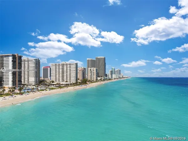 $1,900 | 3180 South Ocean Drive, Unit 621, Hallandale Beach, FL 33009