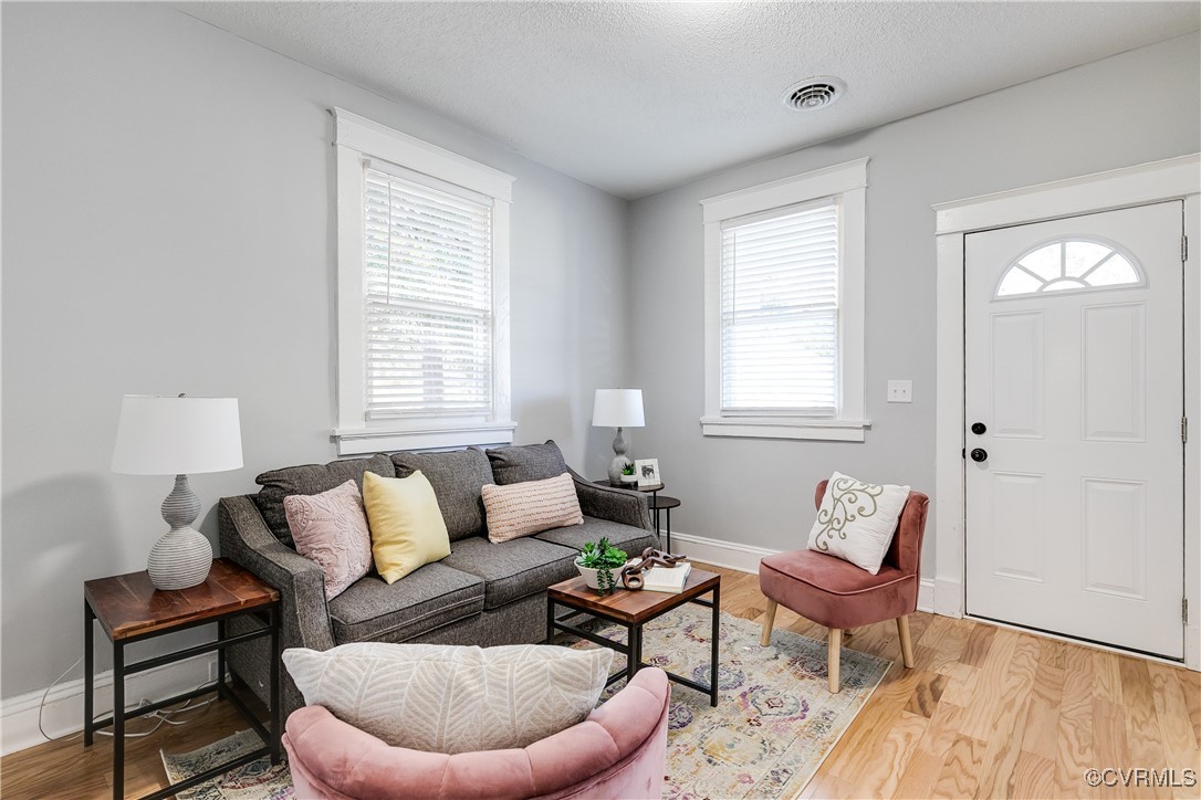 3410 Decatur Street Richmond, VA 23224 - Photo 4 of 19 Gallery Image 4