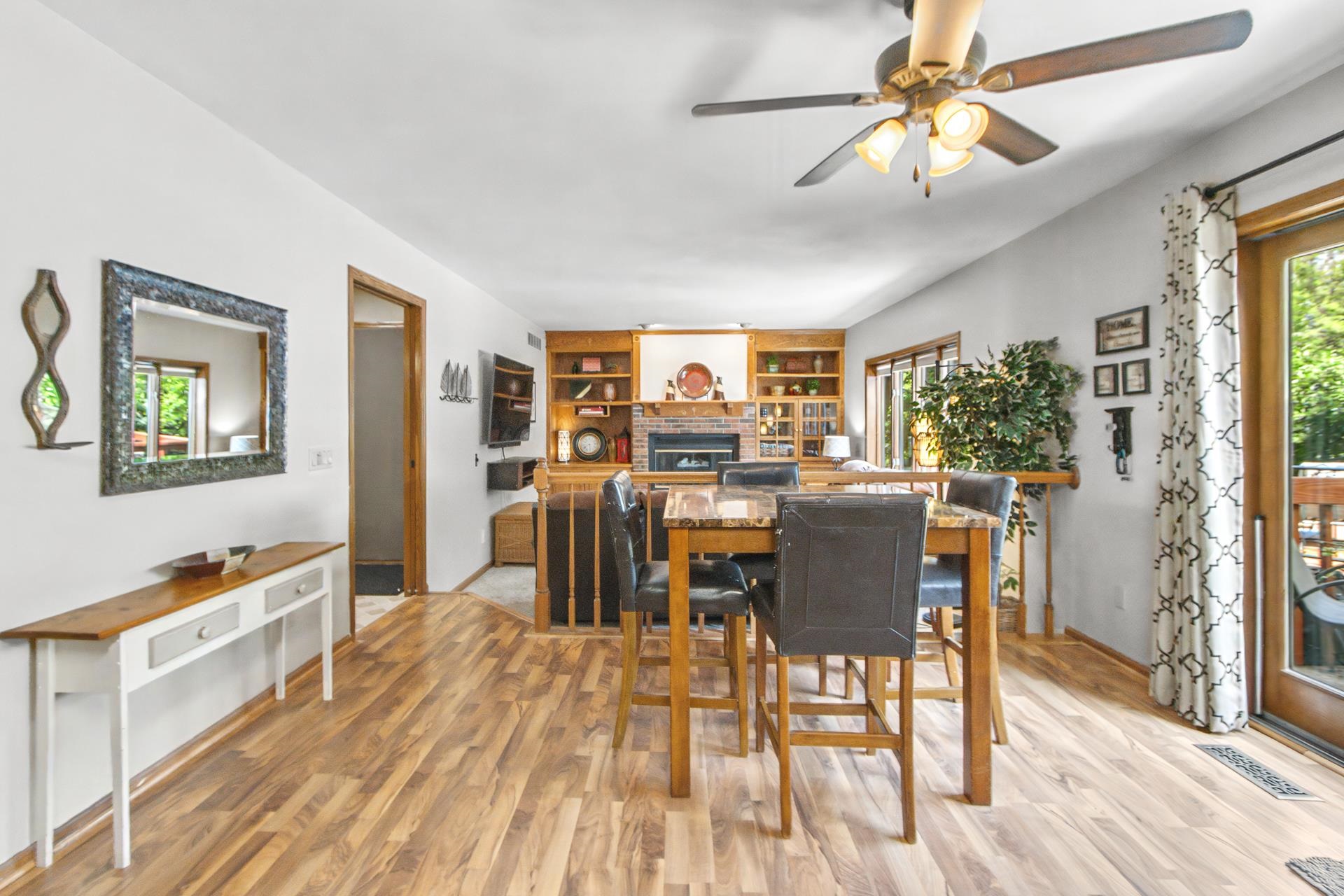 407 Fairbrook Court Waunakee, WI 53597 - Photo 14 of 85