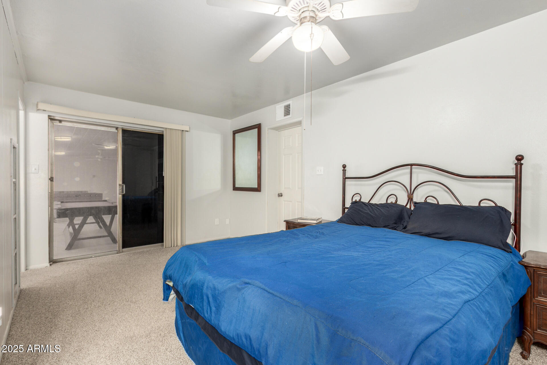 2122 West Piccadilly Road Phoenix, AZ 85015 - Photo 20 of 29 Primary Bedroom