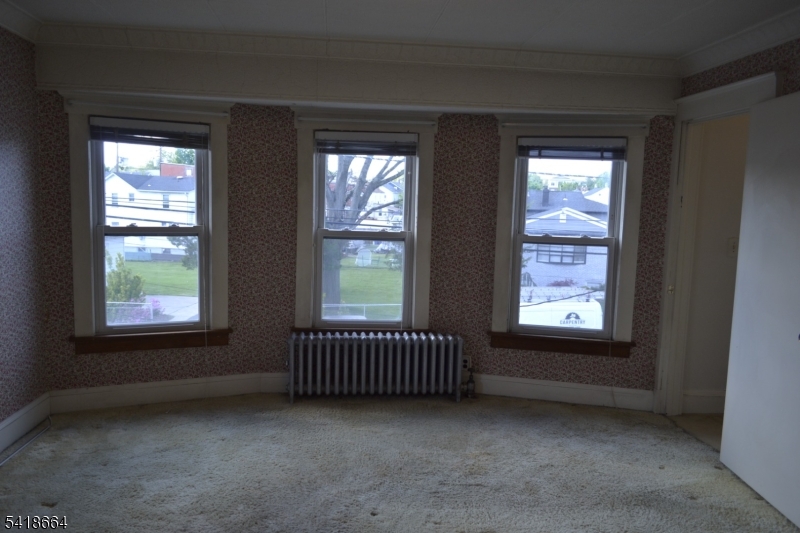43 1st Street Raritan, NJ 08869 - Photo 21 of 35