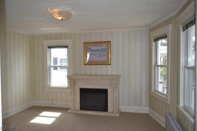 43 1st Street Raritan, NJ 08869 - Photo 9 of 35