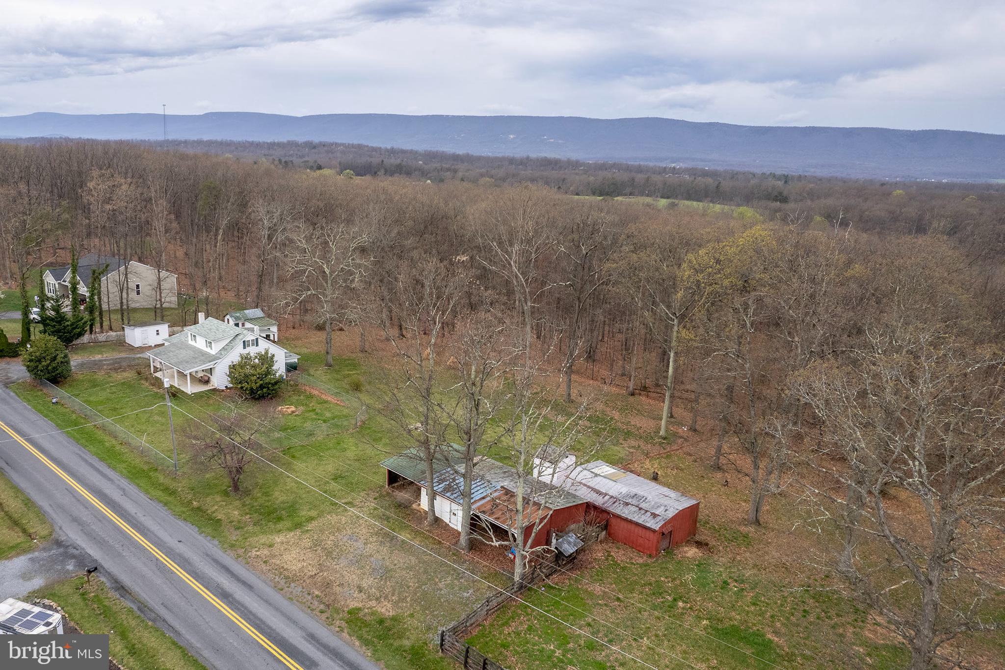 500 McDonald Road Winchester, VA 22602 - Photo 6 of 47 Gallery Image 6
