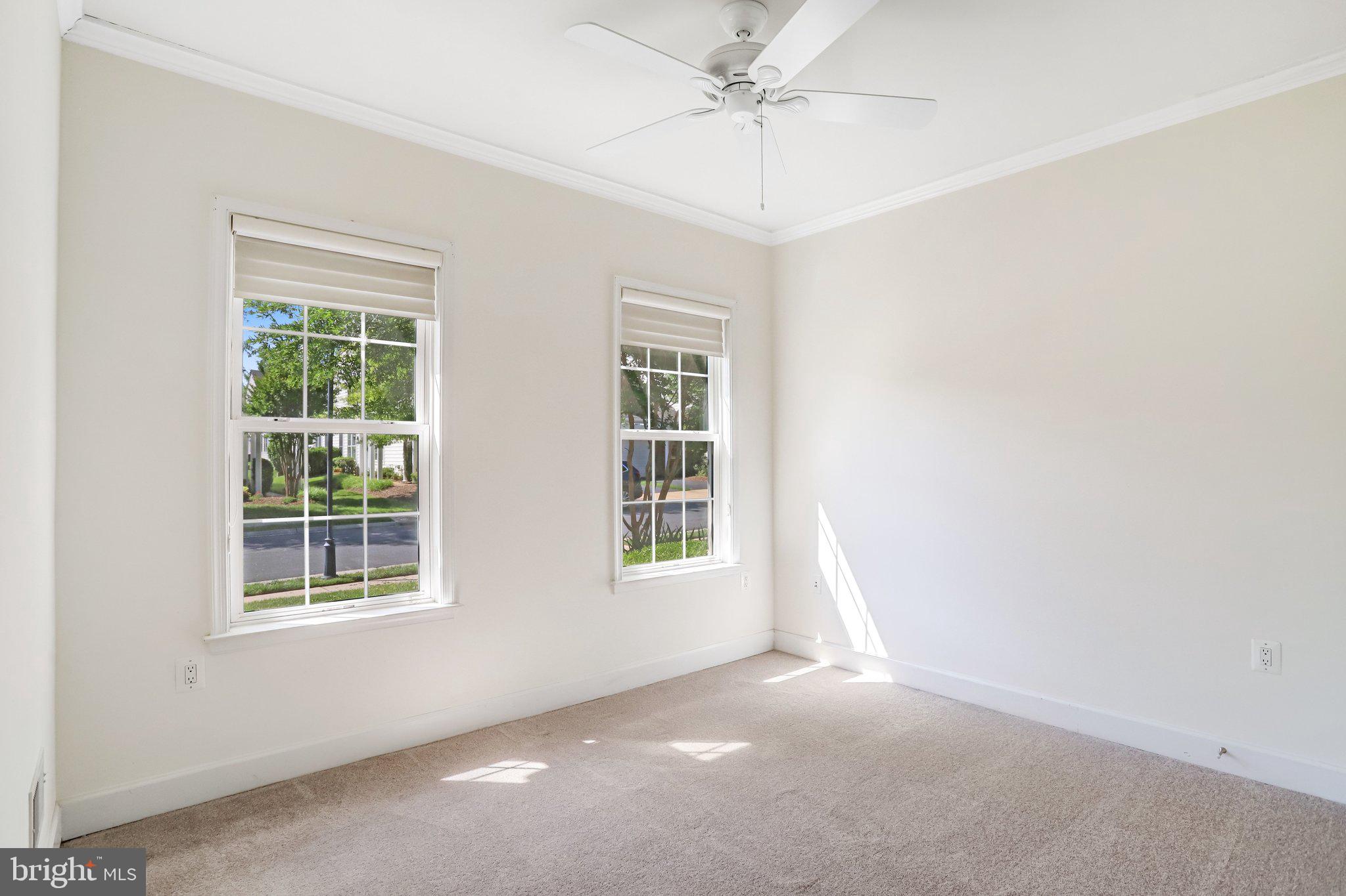 44406 Adare Manor Square Ashburn, VA 20147 - Photo 20 of 58 Ceiling Fan