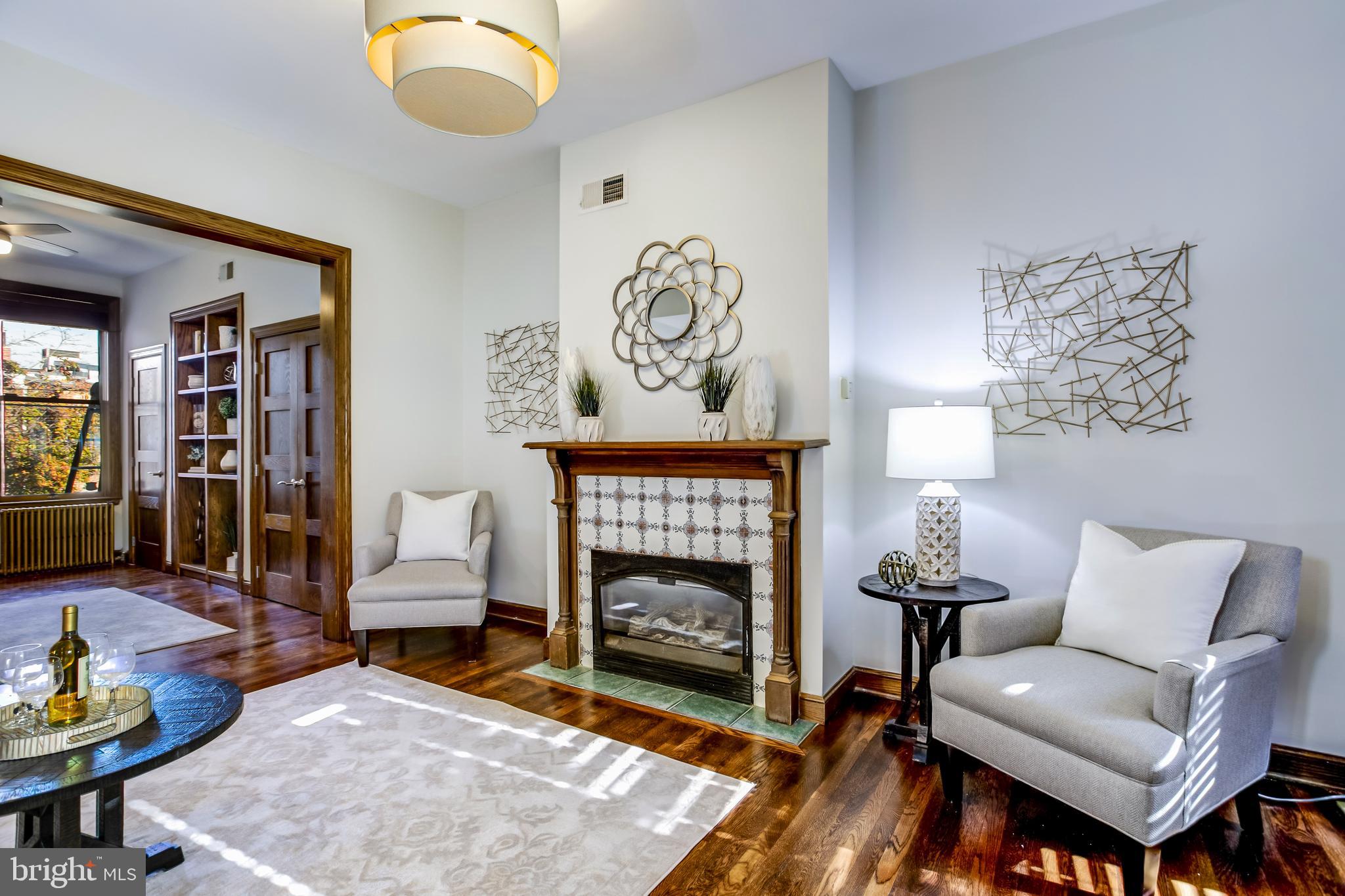 664 Acker Place Northeast Washington, DC 20002 - Photo 4 of 38 Working gas fireplace