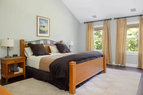 $1,975,000 | 11 Hildreth Road, Hampton Bays, NY 11946