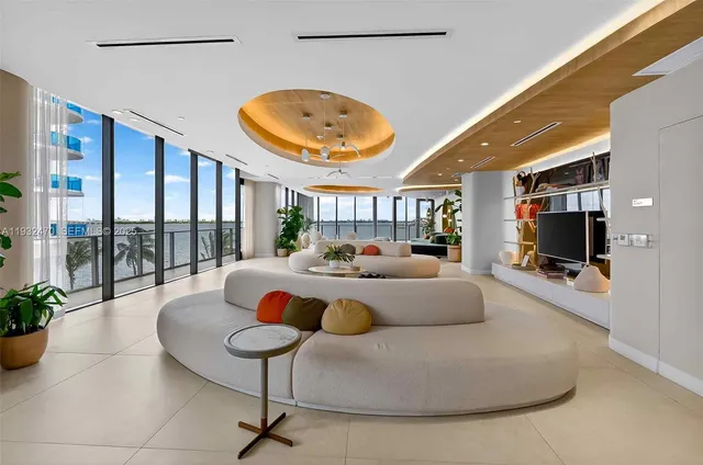 $24,500 | 700 Northeast 24th Street, Unit 3007, Miami, FL 33137