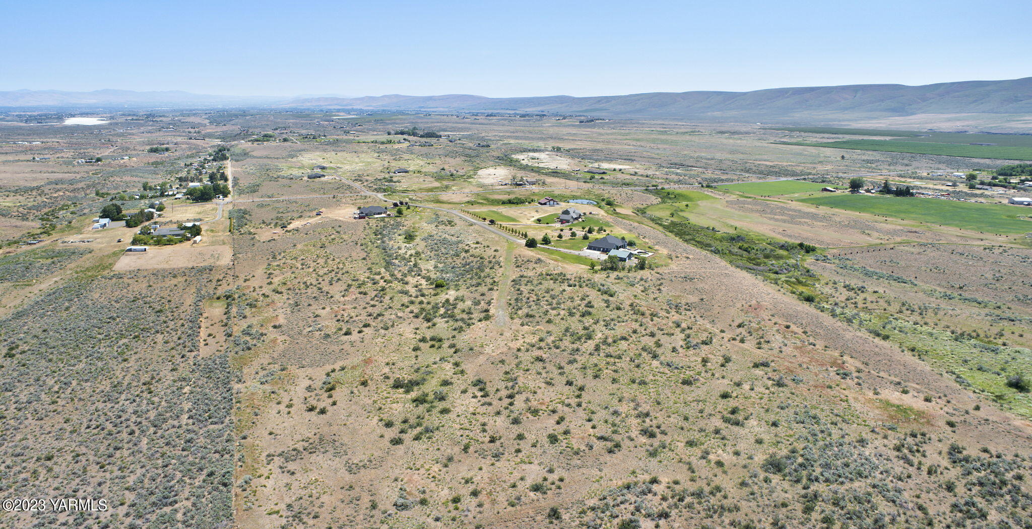 1870 Slavin Road Yakima, WA 98903 - Photo 23 of 27 an aerial view of beach and ocean