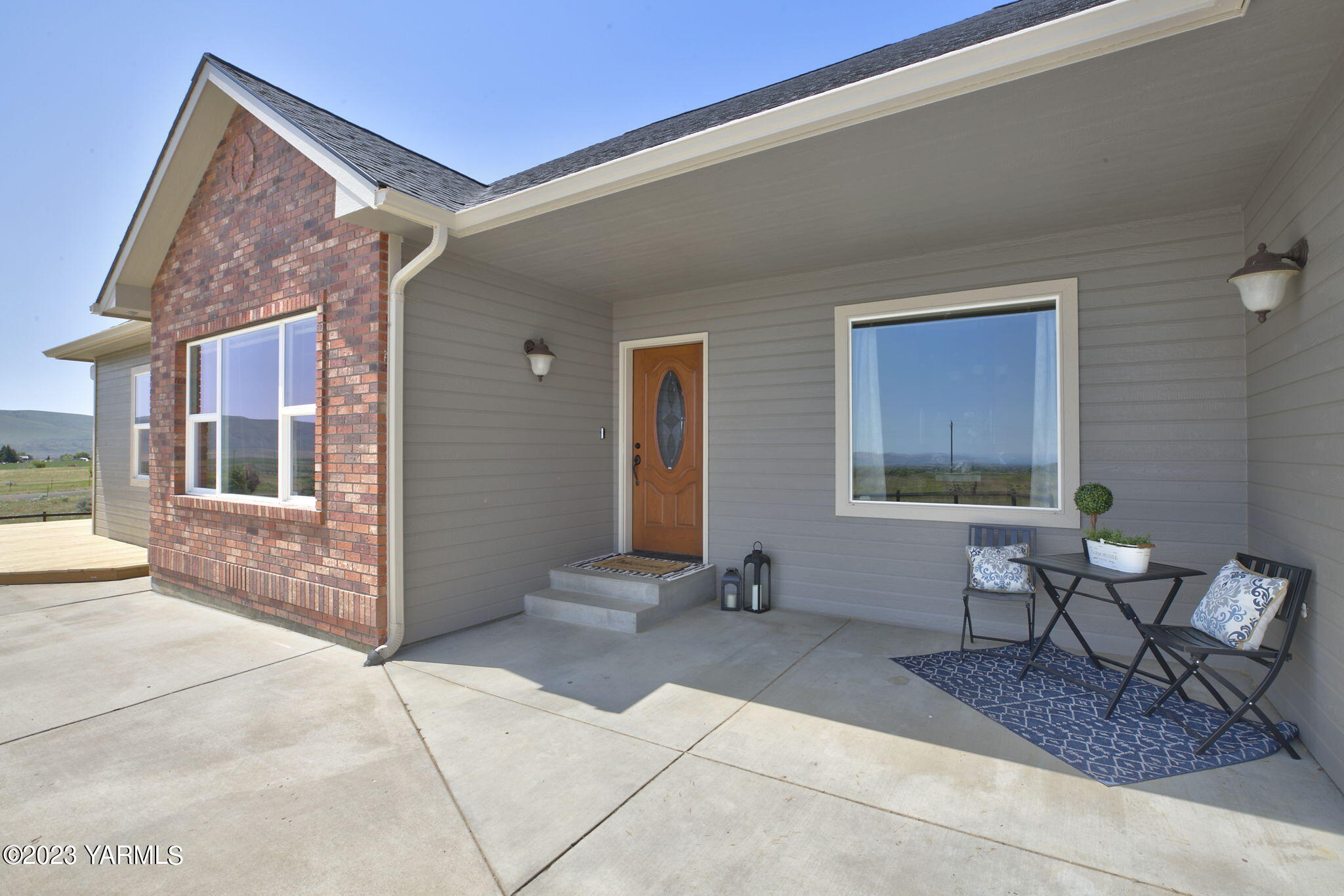 1870 Slavin Road Yakima, WA 98903 - Photo 4 of 27