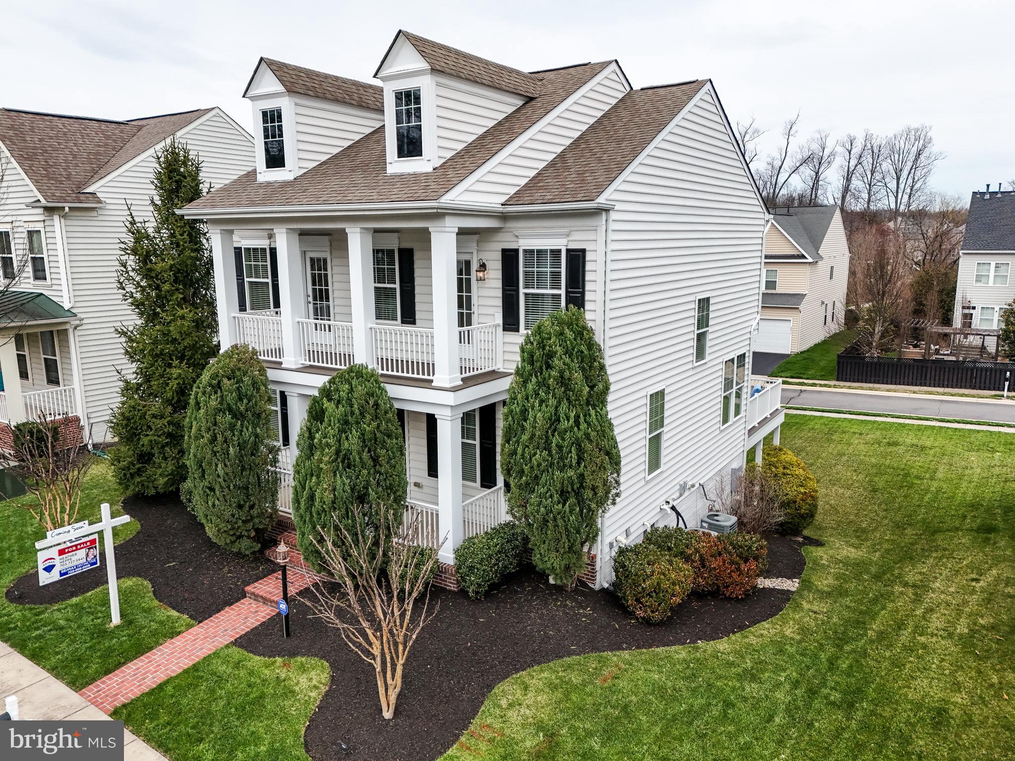 41004 Indigo Place Leesburg, VA 20175 - Photo 52 of 64 Beautiful Landscape to Enjoy!