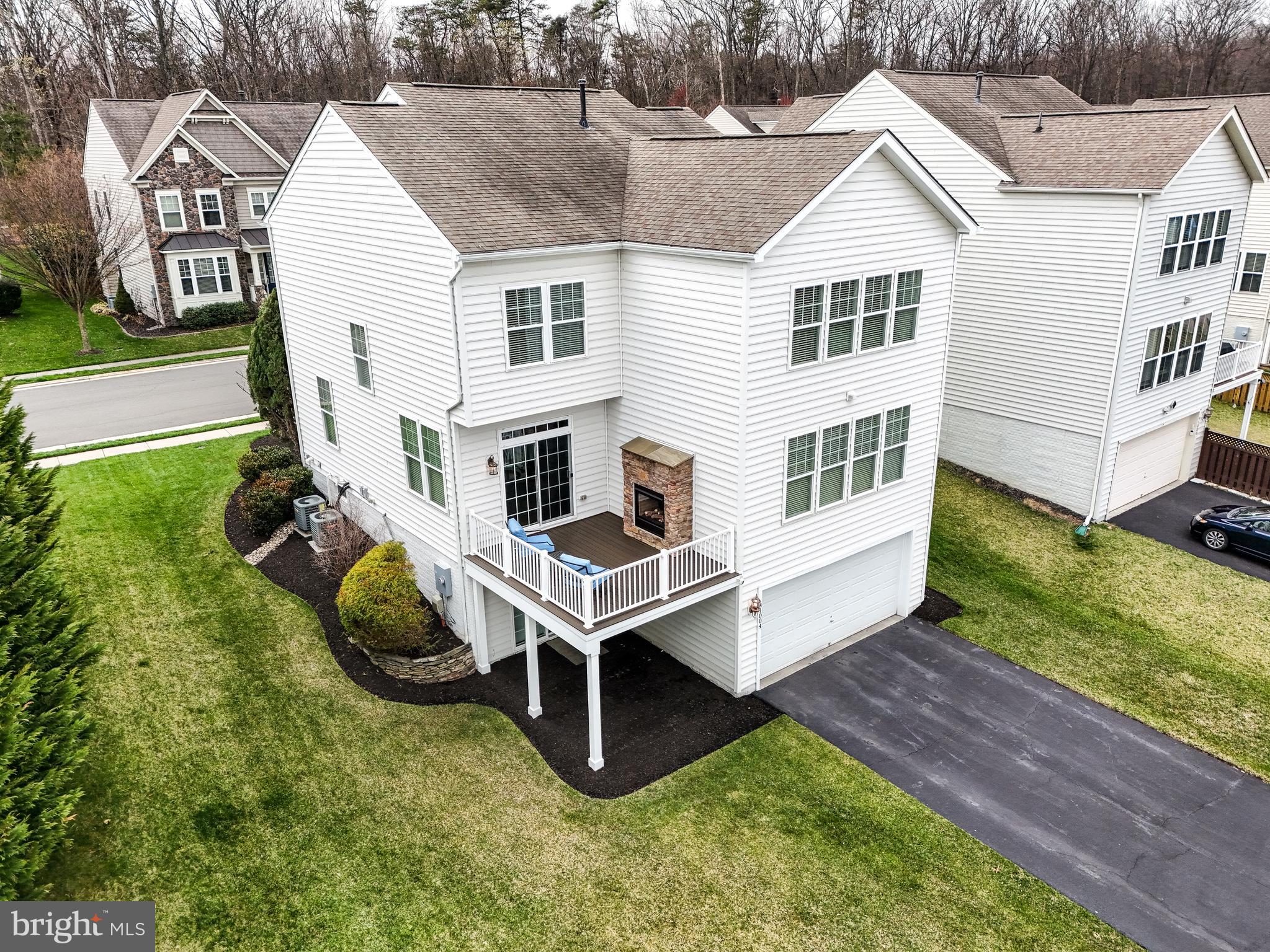41004 Indigo Place Leesburg, VA 20175 - Photo 53 of 64 Amazing Double Sided Gas FP + Composite Deck!!