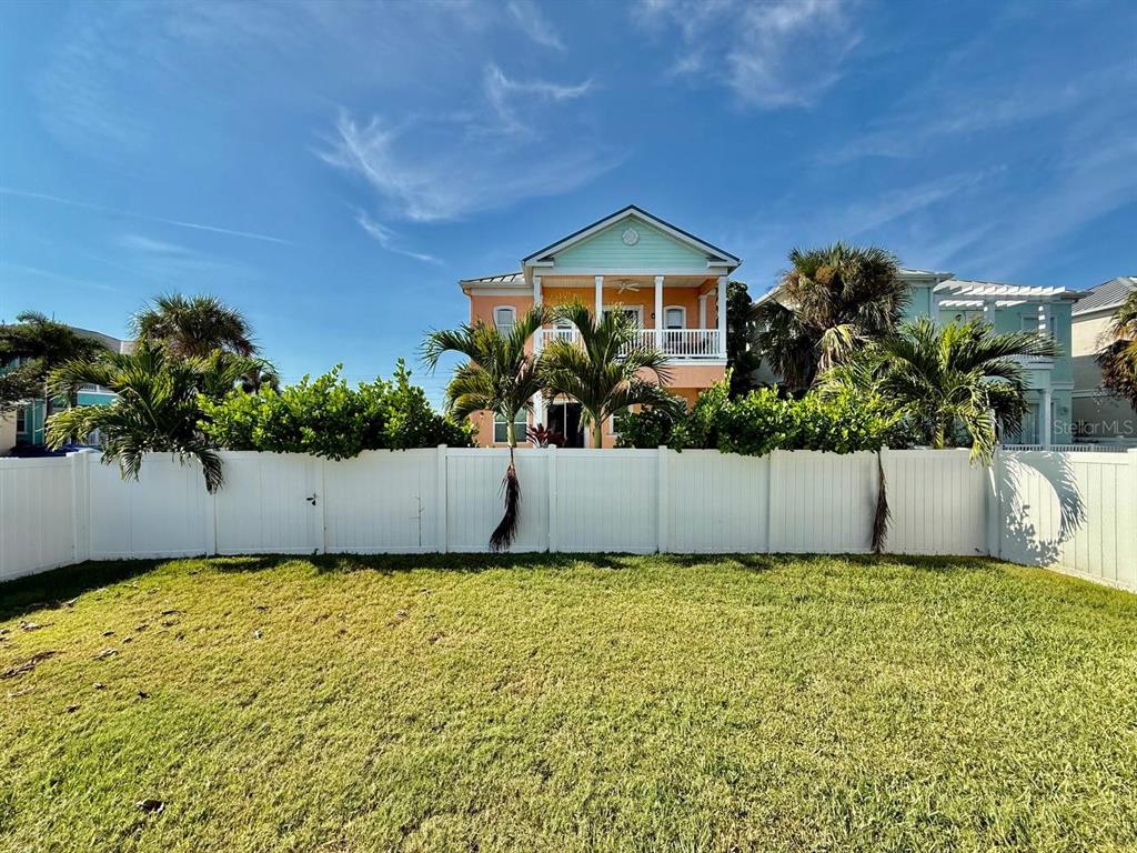 6545 Simone Shores Circle Apollo Beach, FL 33572 - Photo 43 of 46 a front view of a house with a yard