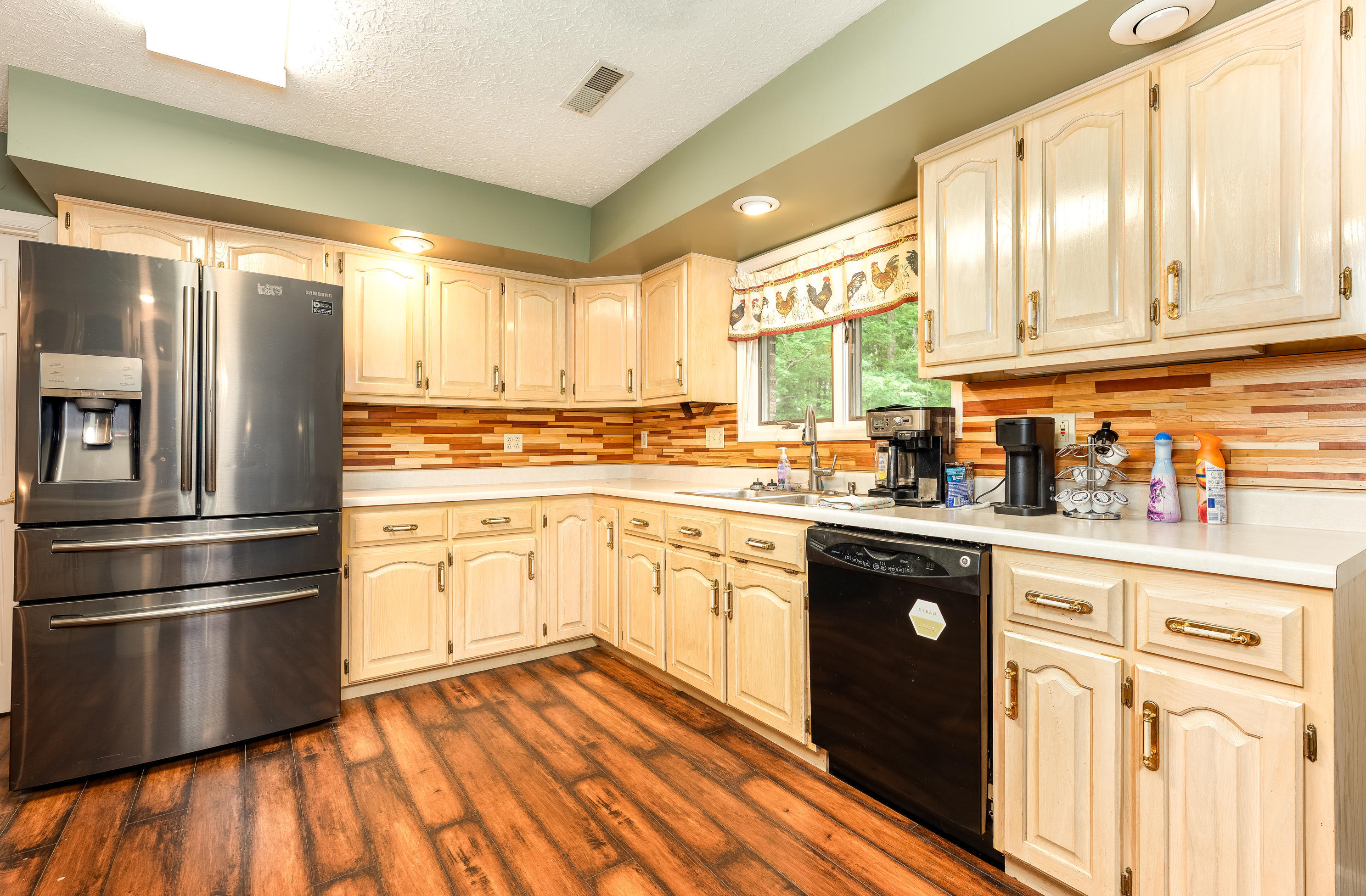 815 Jr Phipps Road Monticello, KY 42633 - Photo 17 of 71 DSC_4983-Edit-2975x1952