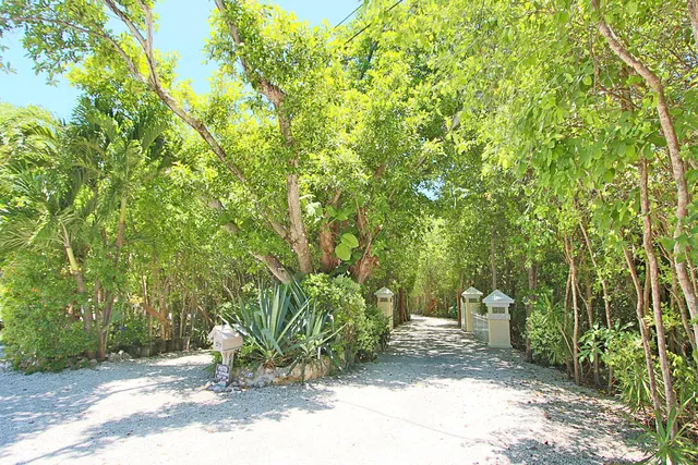 $7,500,000 | 88547 Old Highway, Tavernier, FL 33070