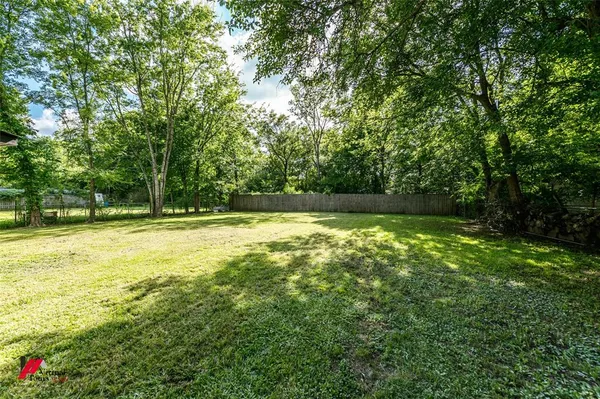 $229,900 | 7110 Winburn Drive, Greenwood, LA 71033