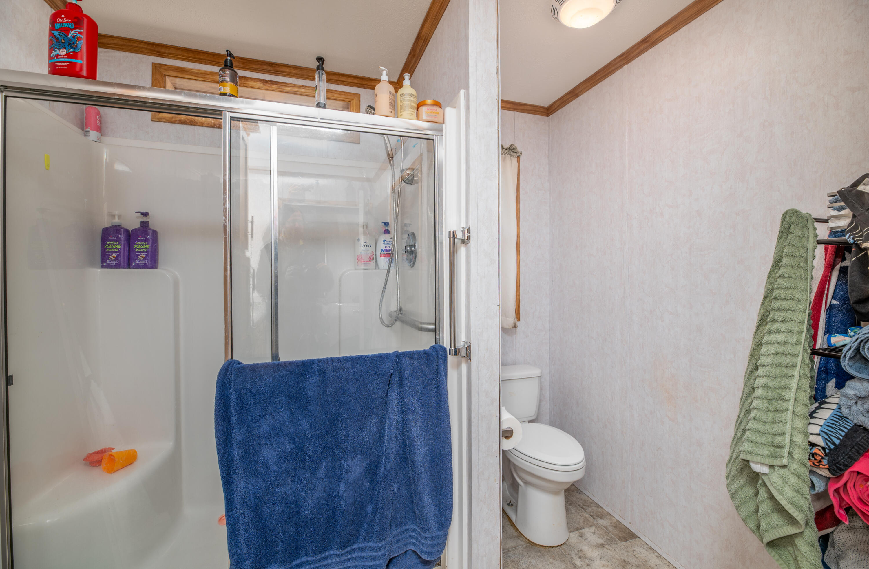199 Neck Road Waterville, ME 04901 - Photo 19 of 37 20 Primary Ensuite
