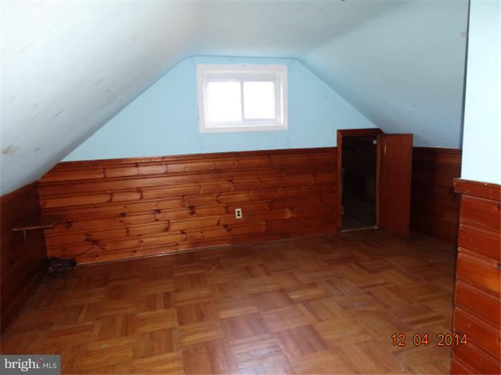 12 Devonwood Road Wayne, PA 19087 - Photo 15 of 16 a view of room with window