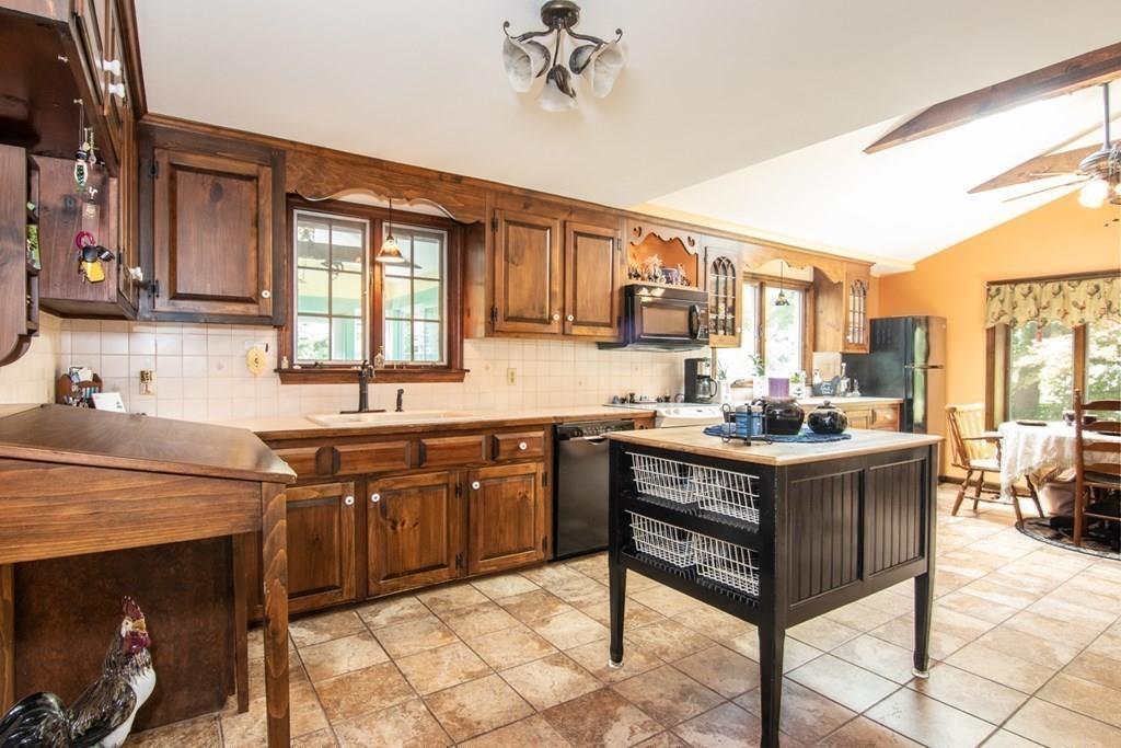 143 Tiffany Road Norwell, MA 02061 - Photo 7 of 31 Gallery Image 7