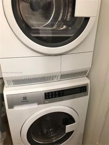 $419,000 | 1110 Salzedo Street, Unit 2G, Coral Gables, FL 33134