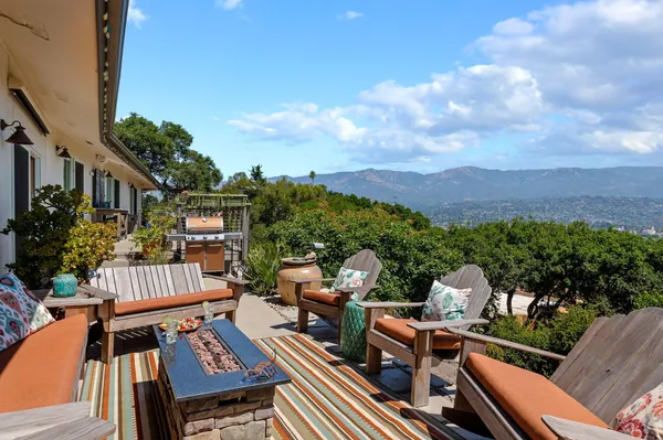 a view of outdoor space yard and patio