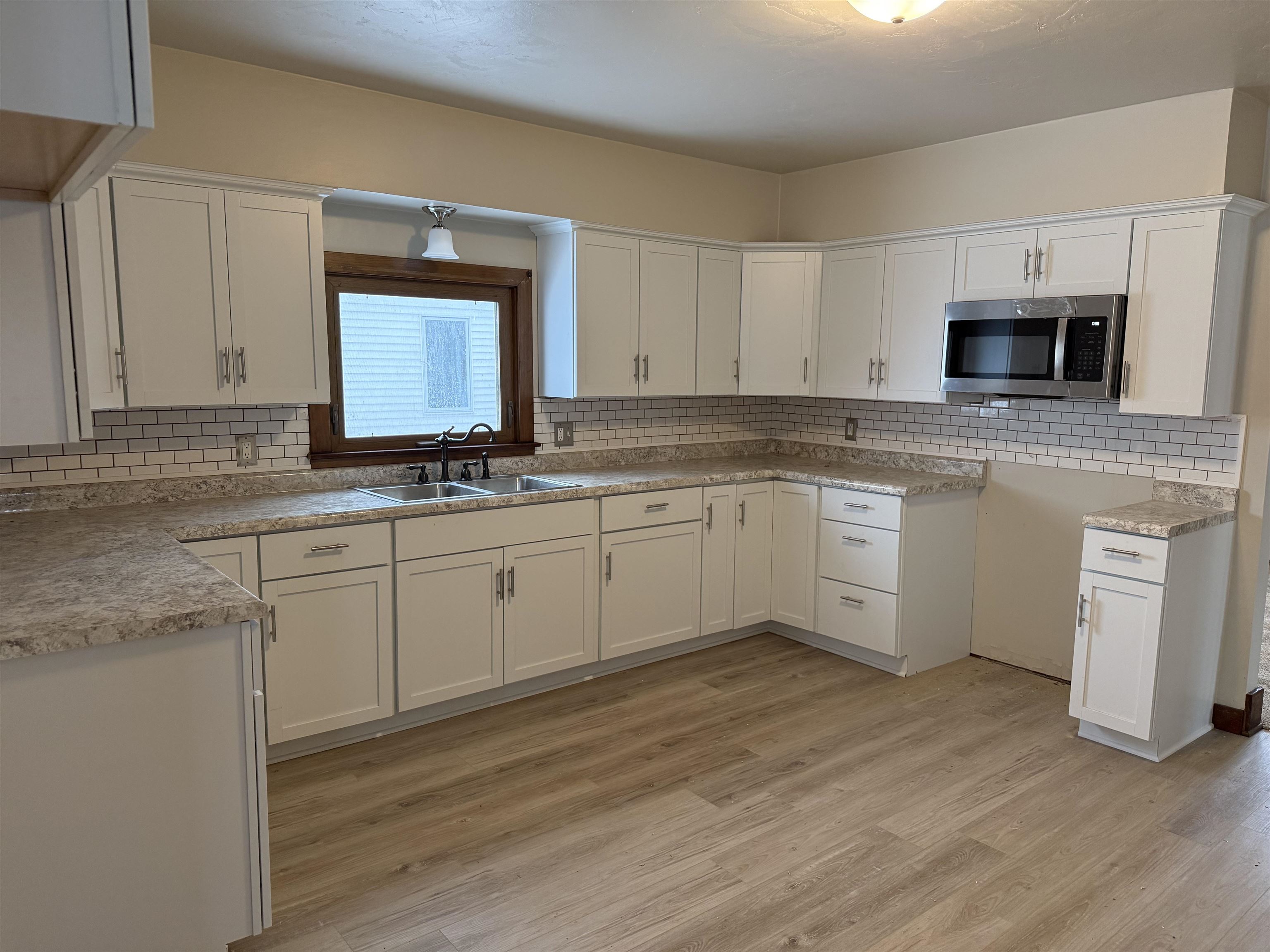 W2450 Zackow Road Bonduel, WI 54107 - Photo 6 of 19