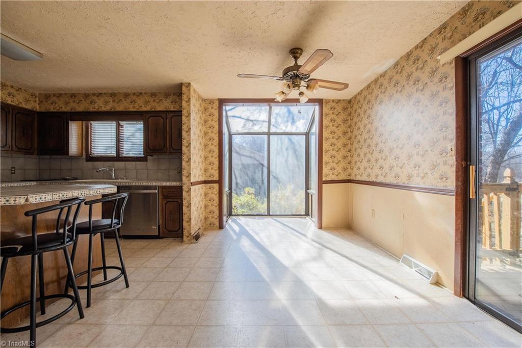 4291 Welcome-Arcadia Road Lexington, NC 27295 - Photo 11 of 29 Gallery Image 11