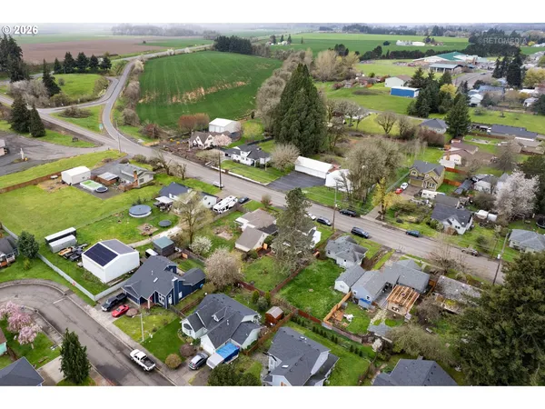 $315,000 | 825 South Bridge Street, Sheridan, OR 97378