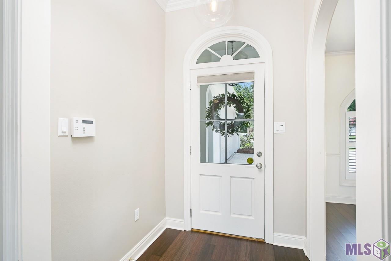 1263 Springlake Drive Baton Rouge, LA 70810 - Photo 7 of 25 Welcome!