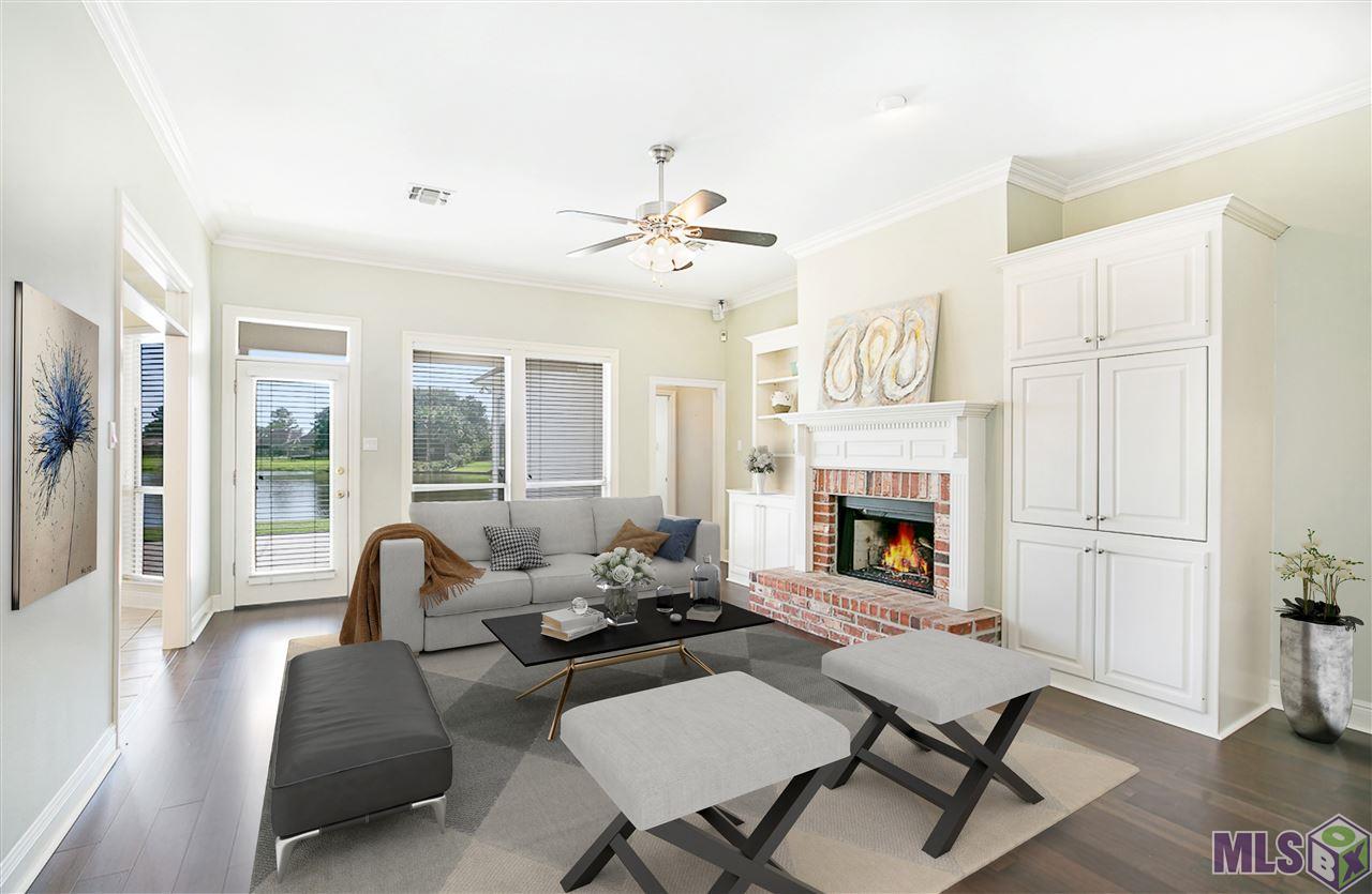 1263 Springlake Drive Baton Rouge, LA 70810 - Photo 8 of 25 Pretty Living Room!
