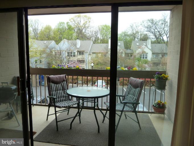 2216 Springwood Drive, Unit 101 Reston, VA 20191 - Photo 23 of 28 Exterior (General)