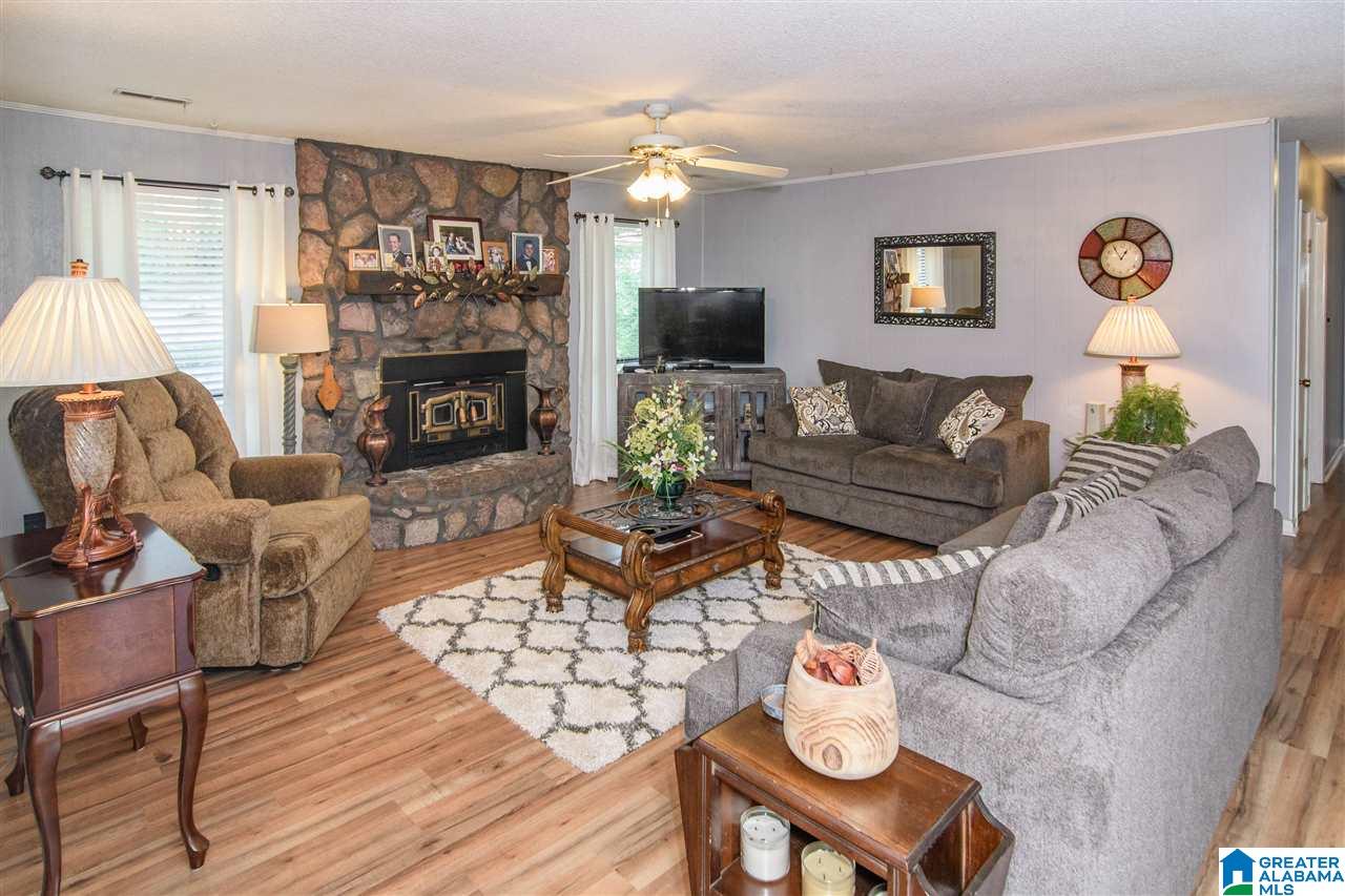138 Ridgewood Drive Trussville, AL 35173 - Photo 7 of 37