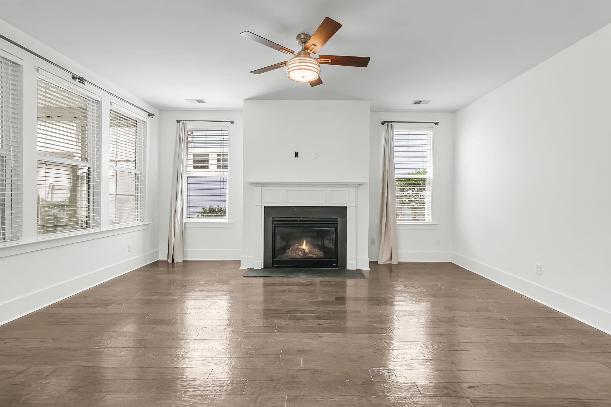 229 Ribbon Road Summerville, SC 29483 - Photo 26 of 60 CREM - 229 ribbon-46