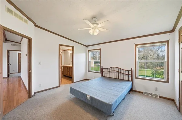 $327,500 | 5856 Ethan Allen Highway, New Haven, VT 05472