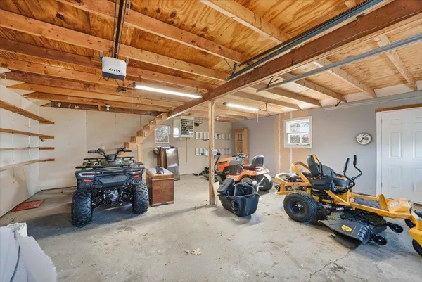 $327,500 | 5856 Ethan Allen Highway, New Haven, VT 05472