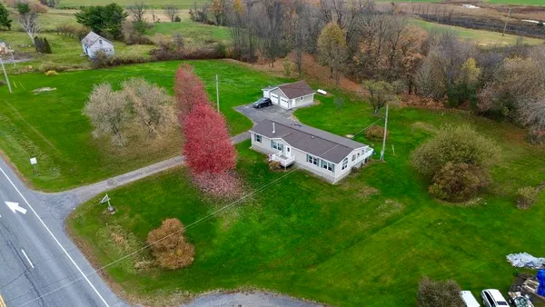 $327,500 | 5856 Ethan Allen Highway, New Haven, VT 05472