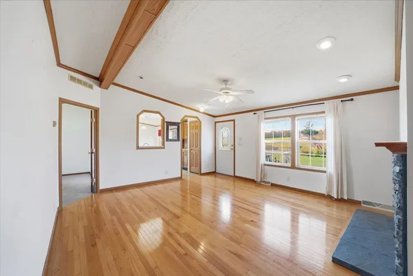 $327,500 | 5856 Ethan Allen Highway, New Haven, VT 05472