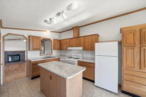 $327,500 | 5856 Ethan Allen Highway, New Haven, VT 05472