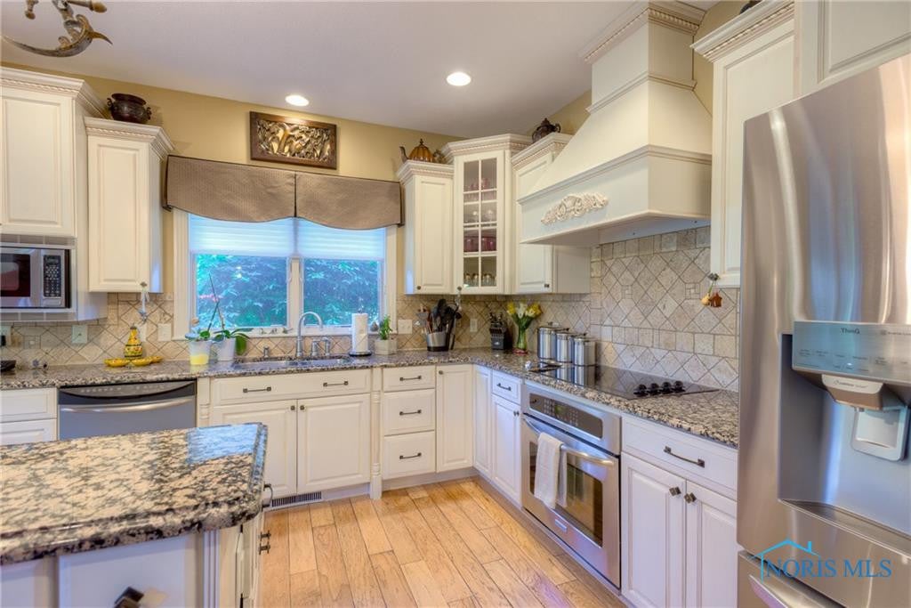 3136 Stone Wall Road Maumee, OH 43537 - Photo 2 of 46 Gallery Image 2