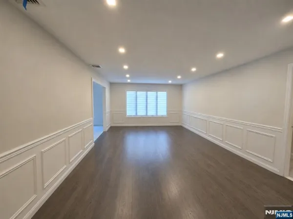 $4,600 | 26 West Ruby Avenue, Unit 1 & GROUND F, Palisades Park, NJ 07650