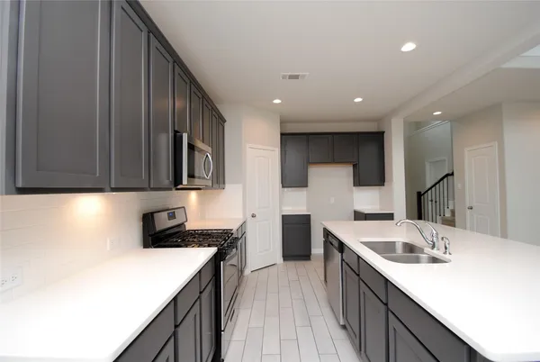 $449,900 | 60 Indian Wells Drive, Manvel, TX 77578