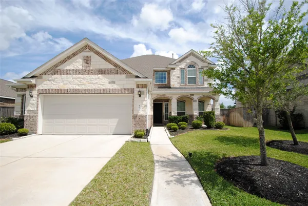 $449,900 | 60 Indian Wells Drive, Manvel, TX 77578